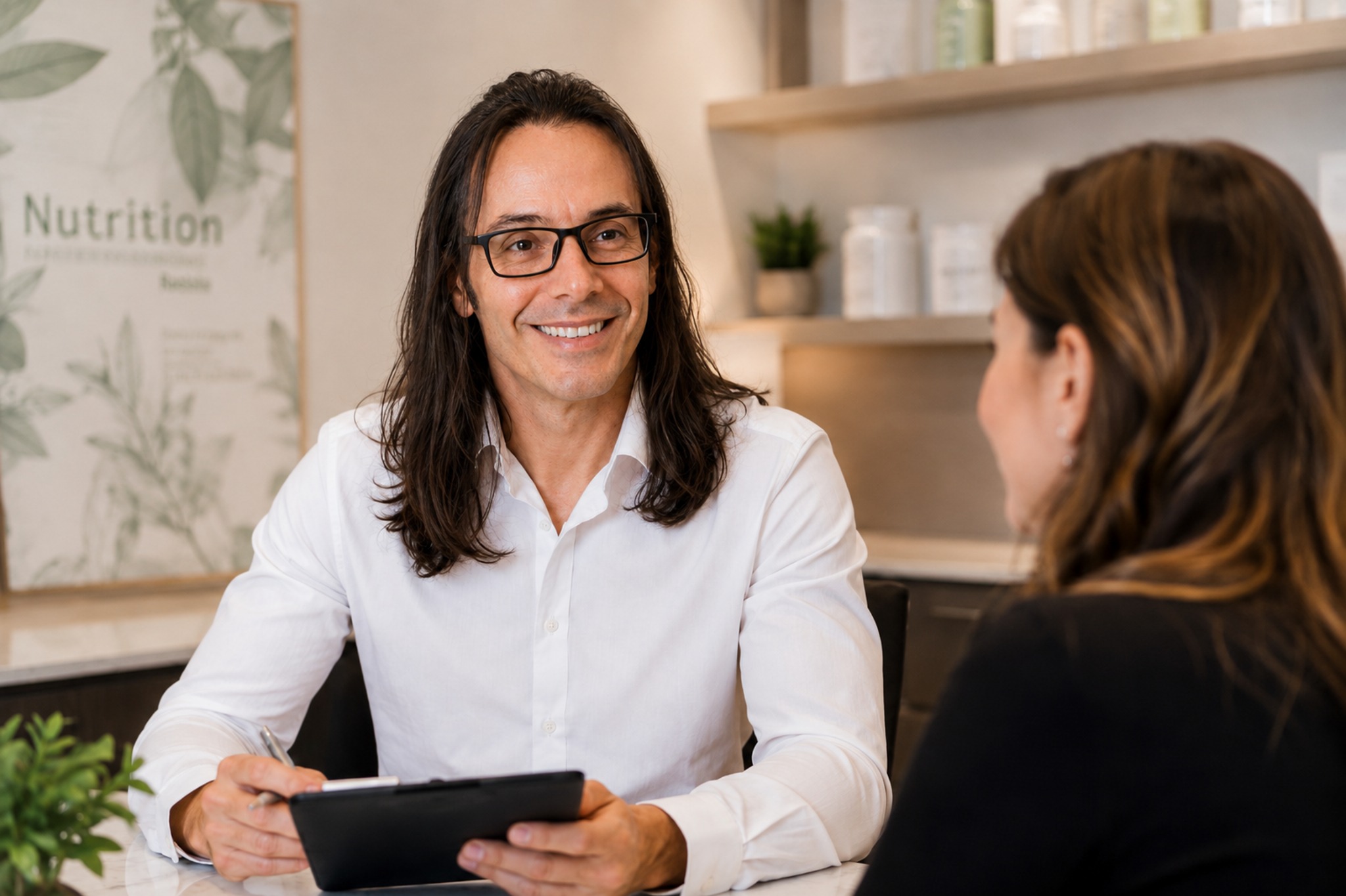 Eduardo François during a nutrition consultation
